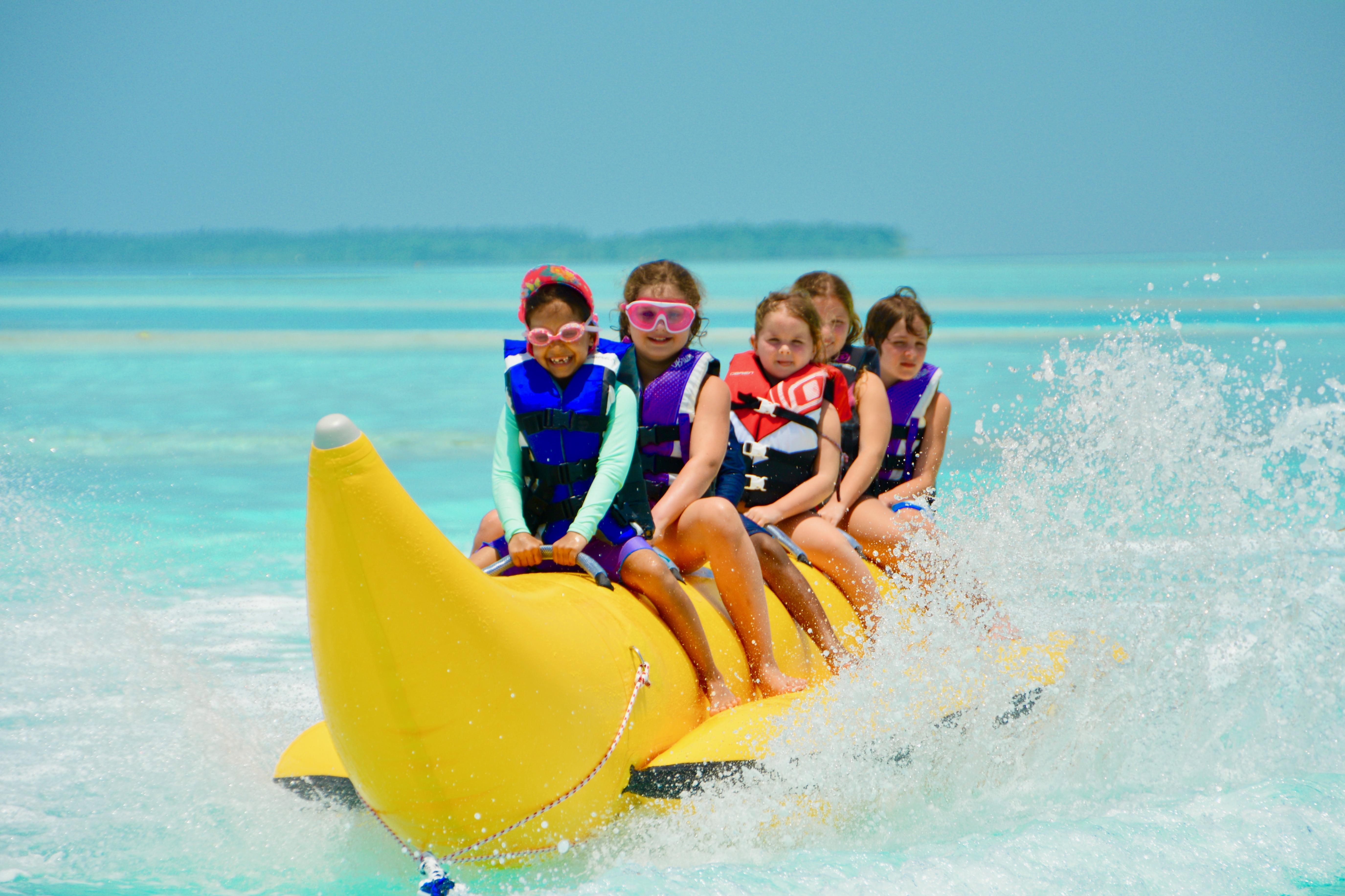 Cocoon Maldives Hotel Kurendhoo Exterior photo